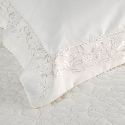 Νυφικό Σετ 3 Τεμαχίων Υπέρδιπλο Erato 235x250 Ρυθμός